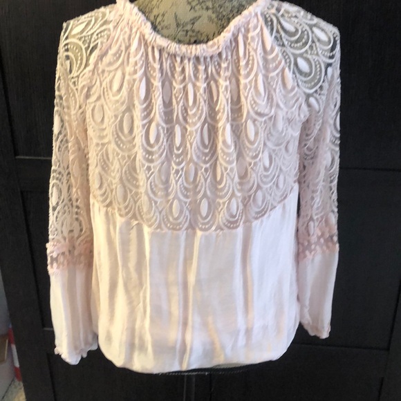 Top - Picture 3 of 3